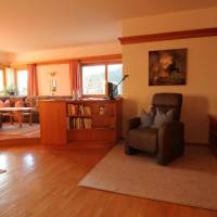 Deluxe Two-Bedroom Apartment