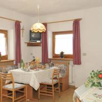 One-Bedroom Apartment (2 - 3 Adults)