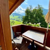 Studio (2 Adults)