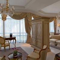 Presidential Suite, Club lounge access, 1 King, City view