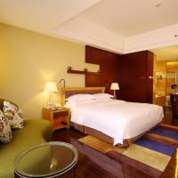Macau Ocean View Superior Queen Bed Room (Free Welcome Fruit)