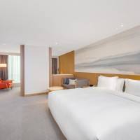 Crowne Plaza Deluxe Room