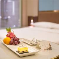 Deluxe Club King Room