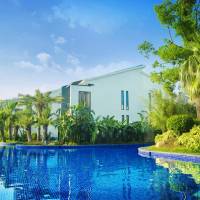 Deluxe Pool View King-size Bed Room Spa Villa