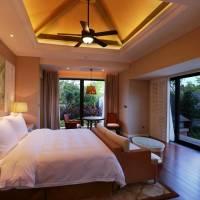 Deluxe Courtyard Suite Private Spa Villa