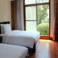 Japanese Deluxe Villa-Three Breakfast and Three Person Club Lounge 