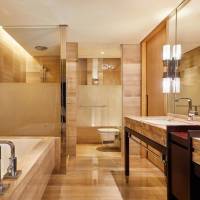 Grand Executive Room