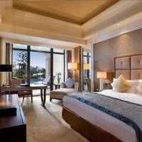 Luxury King Room with Pool Terrace