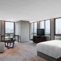 Studio King Bed Suite