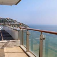 One-Bedroom King Suite with Ocean View and Balcony
