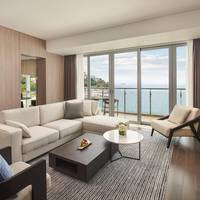 2 Bedrooms Ocean View Family Suite