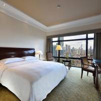 2 Free Lunch/Dinner Set - Deluxe Room