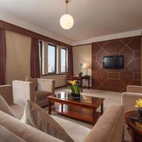 Deluxe Suite with City View