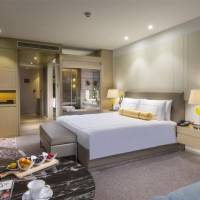 1 KING BED CLASSIC