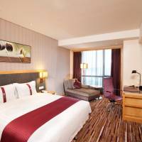 King Room - Wheelchair Accessible
