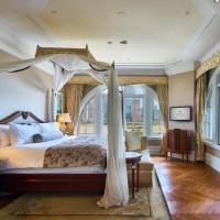 Heritage Club River View Suite