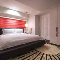 Cameo Balcony Suite