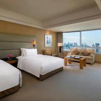 Executive Twin Room with Access to Executive Lounge