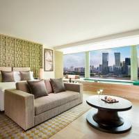 Bund Oasis with Romantic Pool