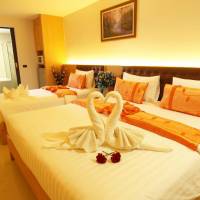 Standard Triple Room with Sea View