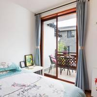 Single Room with Private Bathroom