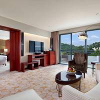 One  Bedroom  Suite with  Balcony 