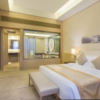 Executive Suite - Non-Smoking