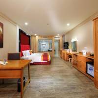 Business King Room