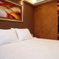 Boutique Two-Bedroom Apartment - 2 breakfast