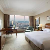 Hilton Deluxe King Room