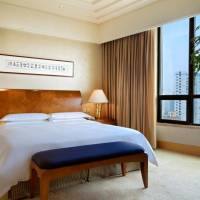 Hilton Deluxe Suite