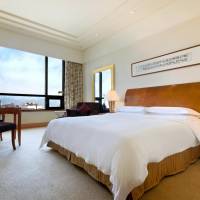 Deluxe Plus King Room