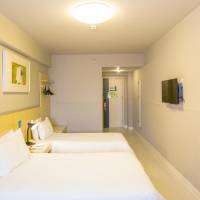 Standard Twin Room B