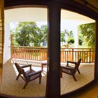 Deluxe King Room with Ocean View