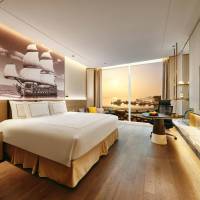 1 King Premium Jinji Lake View 