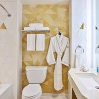 Wonderful, Guest Room, 2 Double Beds - Renovated