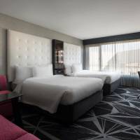Guest Room with 2 Queen Beds
