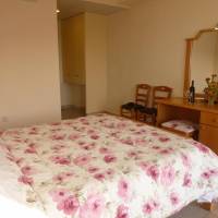 Family Room (2 Adults + 2 Children)