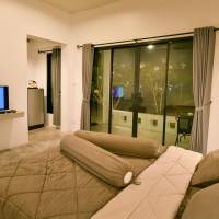 Deluxe Double Room with Balcony and Sea View