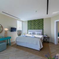 Presidential Suite with Panoramic Sea View
