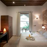 Original Room Free Access to the Sulfur Spring Pools