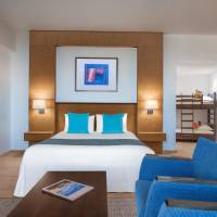 Deluxe Family Room with Sea View