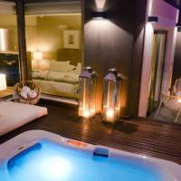 Executive Suite with Pool View