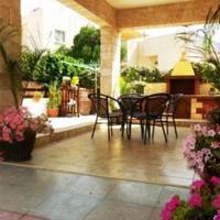 Superior Three-Bedroom Villa with Sea View