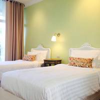 Twin Suite with Balcony