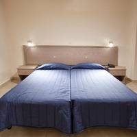 Superior One-Bedroom Apartment