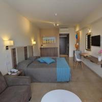  Double or Twin Room with Pool View