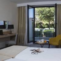 Double Room with Balcony - Park Side