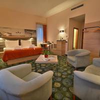 Superior Junior Suite