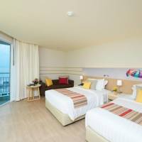 Deluxe Twin Room with Sea View